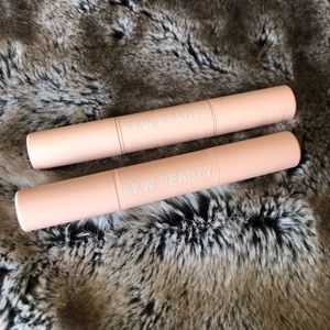 SOLD ON Ⓜ️ERC!! KKW Beauty Contour & highlight sti